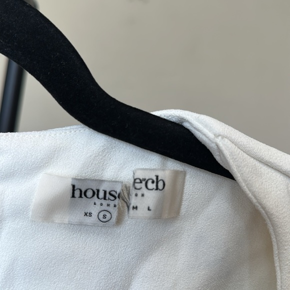 HOUSE OF CB 'Danica' White Cutout Bodysuit NWOT size S - Picture 15 of 16